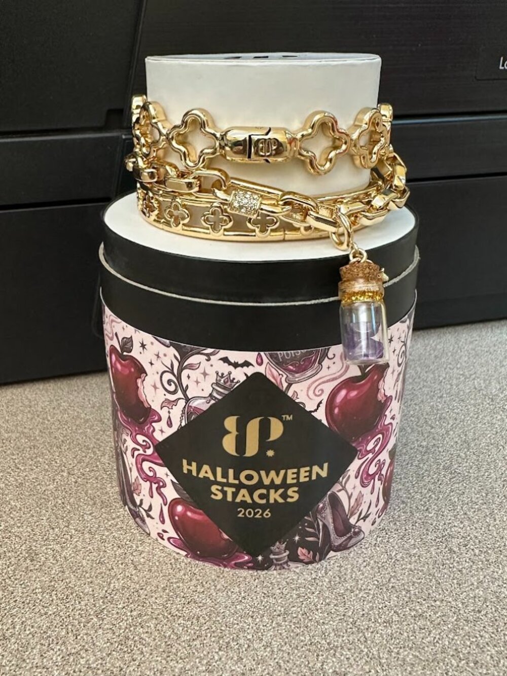 Bomb Party Halloween Stack ST93284 - Magical Moments Gold Plating